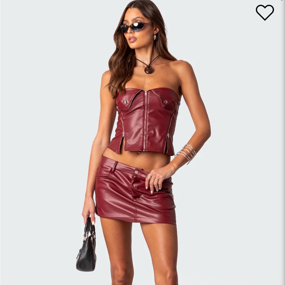 Maya Faux Leather set